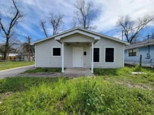 PROPERTY MANAGEMENT - 617 AVENUE I, CONROE, TX 77301