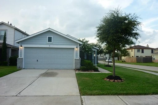 PROEPERTY MANAGEMENT - 15611 RED PINE RIDGE WAY, HOUSTON, TX 77049