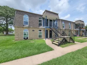 PROPERTY MANAGEMENT - 101 BROOKSIDE LANE - #29, SEALY, TX 77474