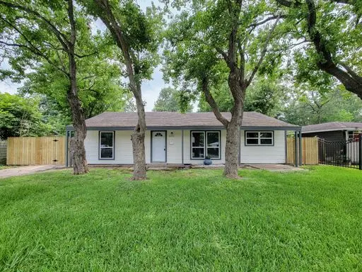 5606 WILLOW GLEN DRIVE, HOUSTON, TX 77033