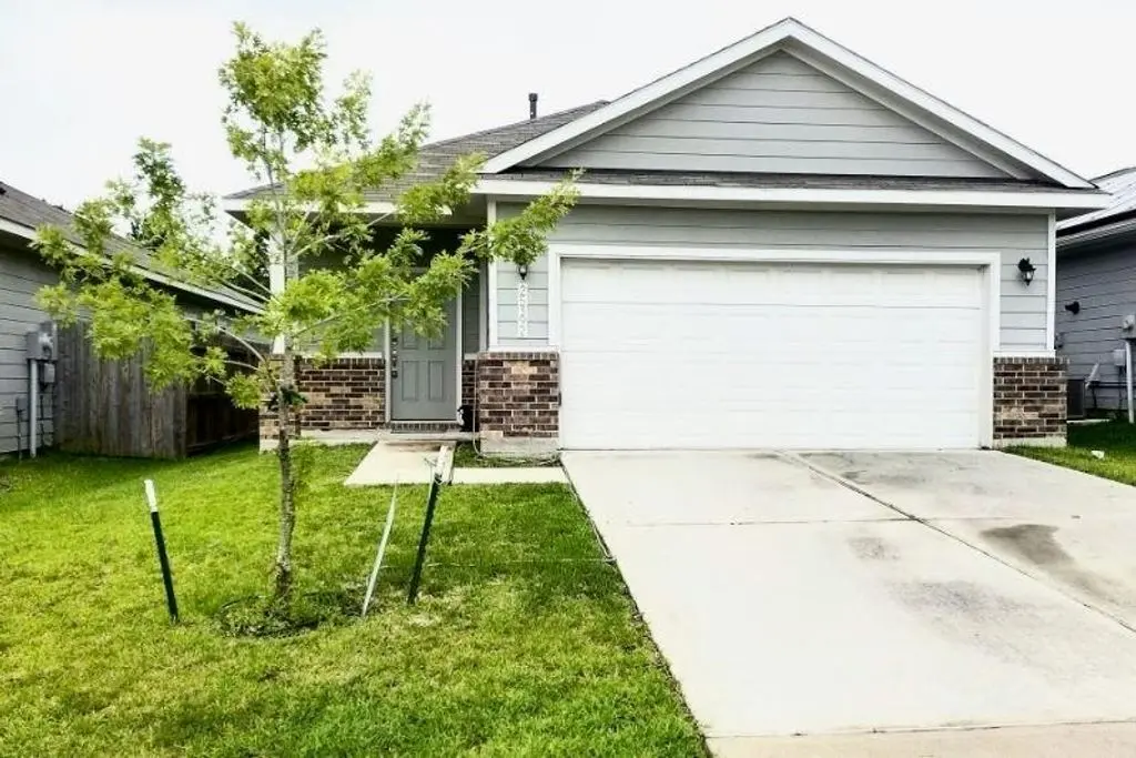 25392 Northpark Lake Dr, Porter, TX 77365 - Property Management