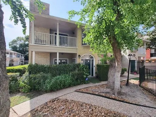 2220 BERING DRIVE #12, HOUSTON, TX 77057