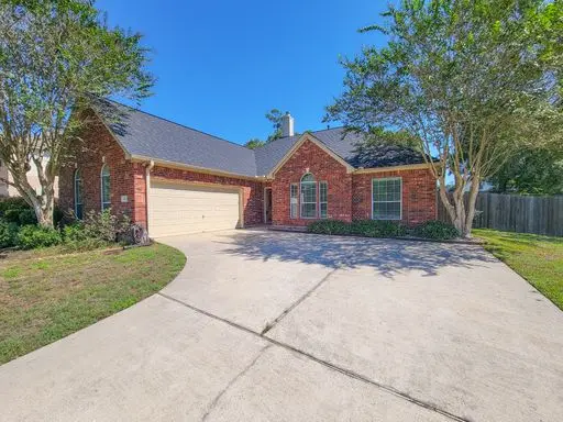 3504 Oak Landing, Conroe, TX 77304 – Property Management